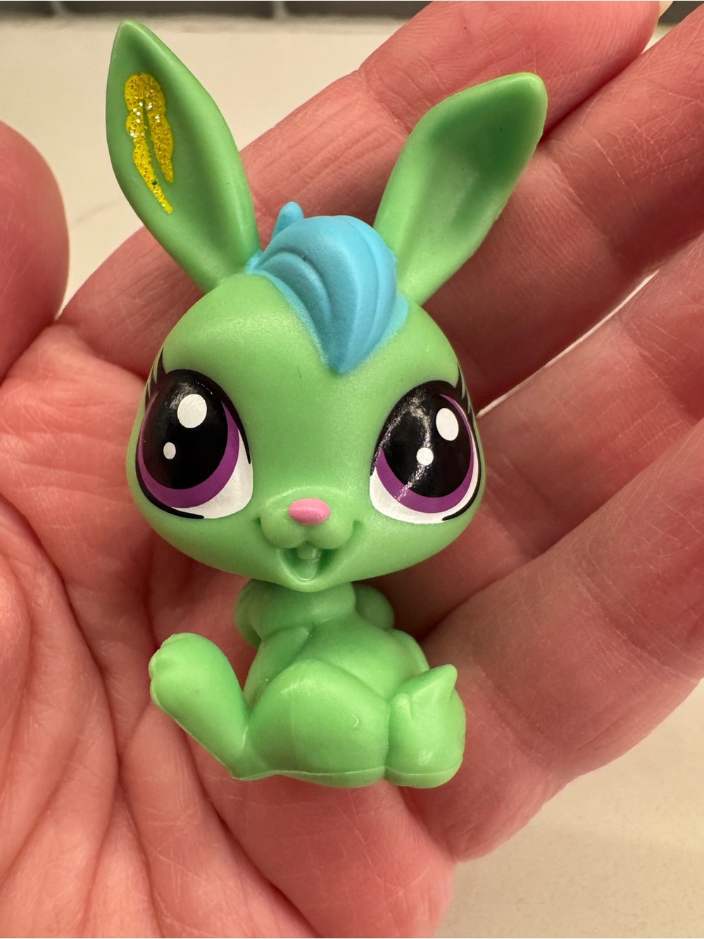 Littlest Pet Shop Jelly Roll Rabbit